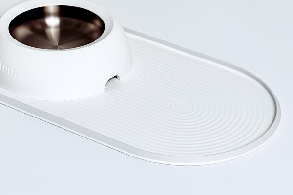 spill resistant pet bowl